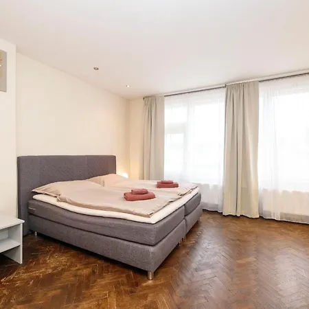 Libusina 3* Kutná Hora